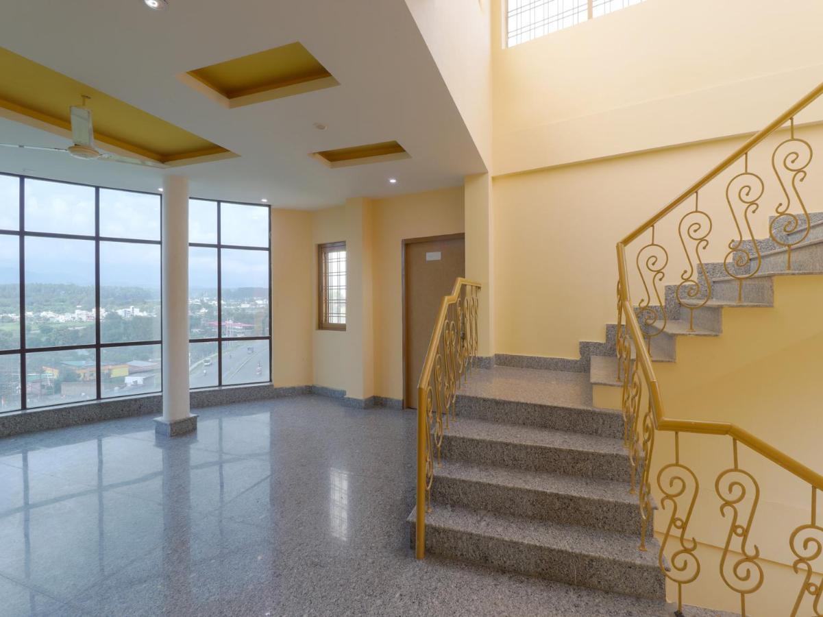 Spot On 82236 Aryan Home Stay Jhajra Екстер'єр фото