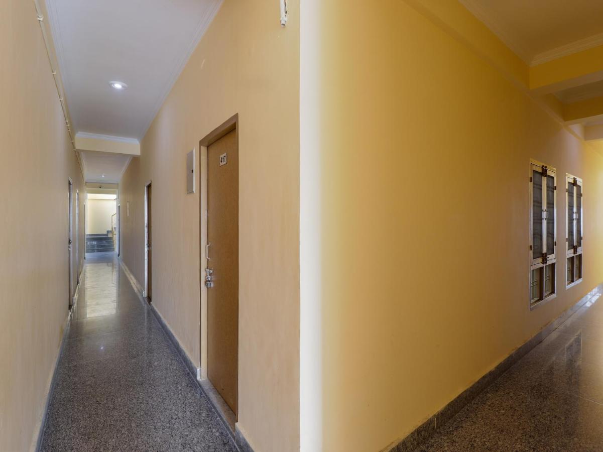Spot On 82236 Aryan Home Stay Jhajra Екстер'єр фото